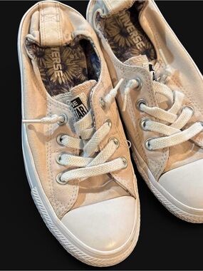 Converse Women’s Beige/pinkish Canvas Low Top Sneakers